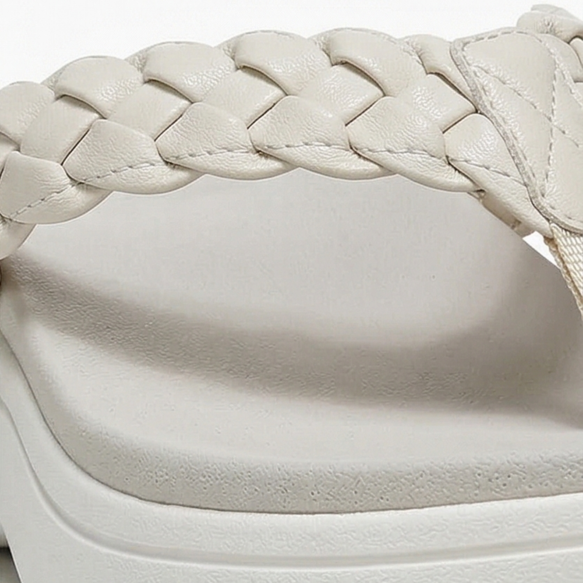 Soléna | Braided Platform Sandal